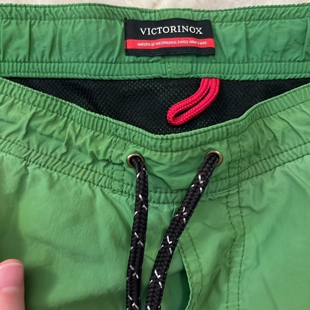 Victorinox Green shorts - Picture 2 of 4